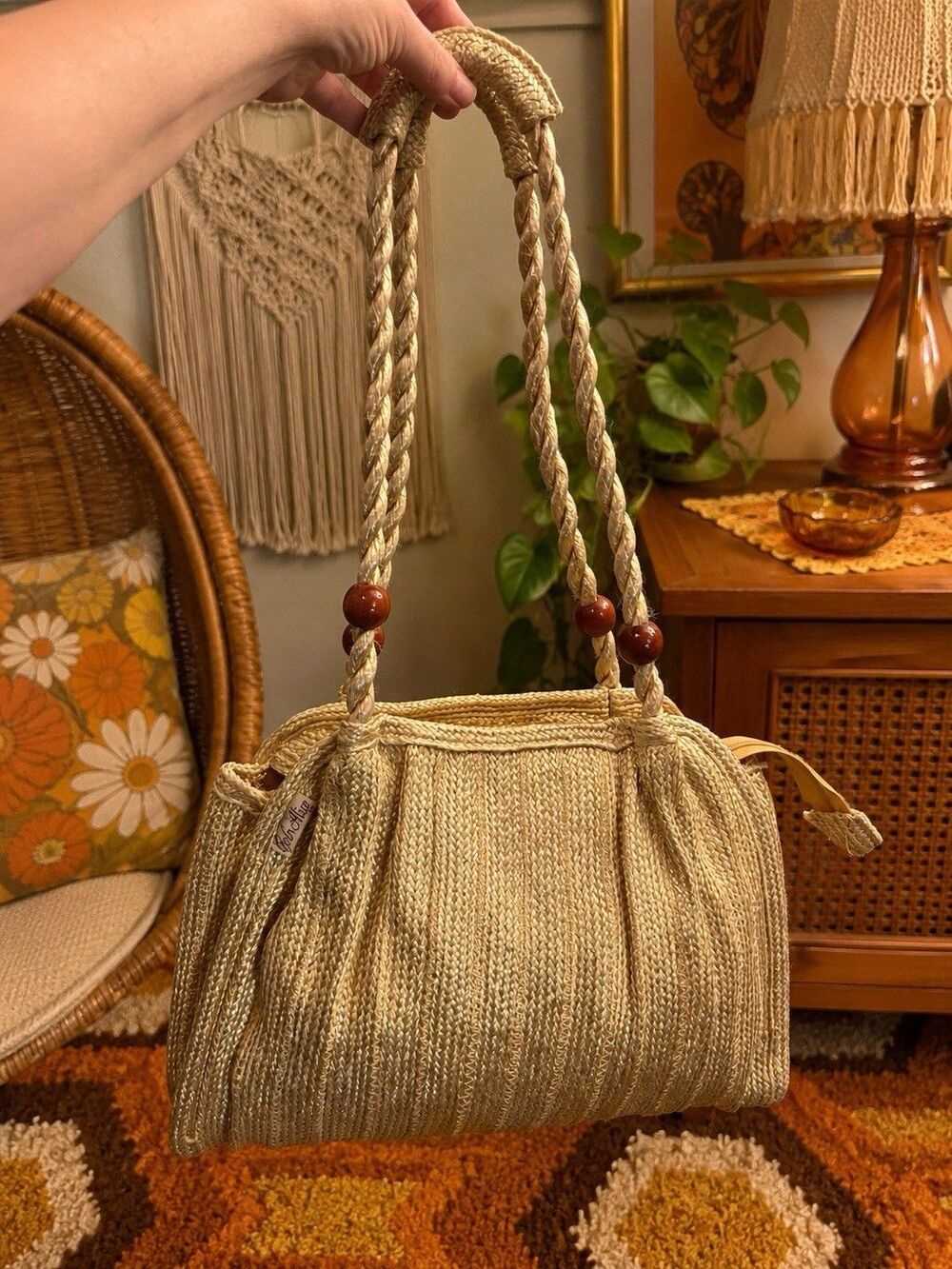 Vtg Bob & Alice Straw Purse Tote Bag Taiwan ROC Vinyl Lined Wood Bead On Handles